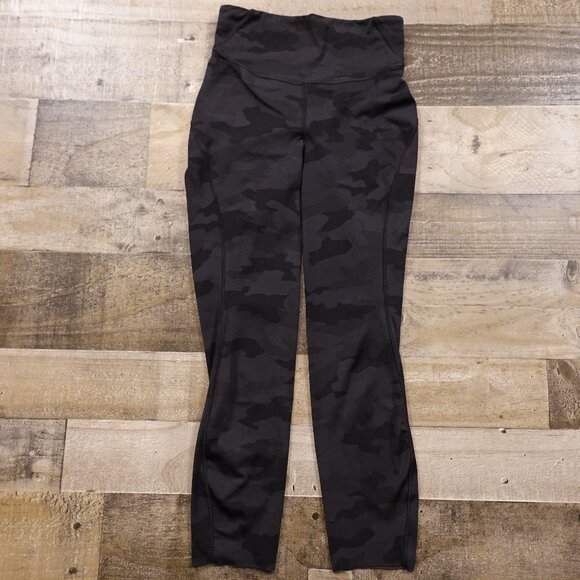 Lululemon Base Pace High-Rise Crop 23" Women’s Size 4 Camo Deep Coal Multi - Picture 2 of 12